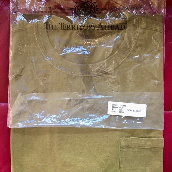 ALL SOLD The Territory Ahead 👕 Four (4) Men’s T-Shirts - Picture 3 of 10